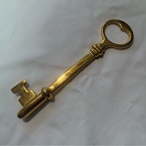 Shiny Brass Skeleton Key Paperweight – Ralph Lauren Style
